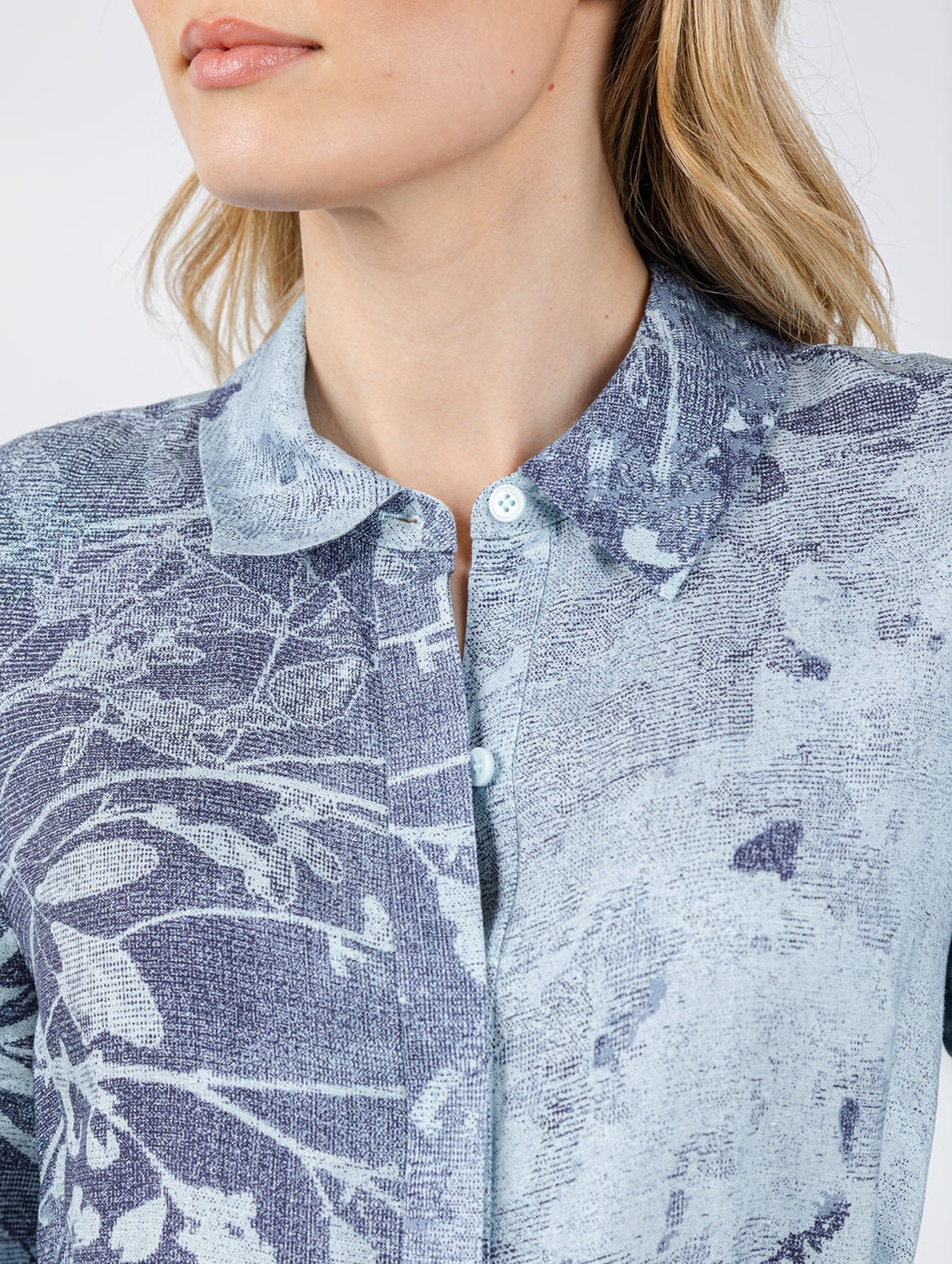 Audria Belted Midi Dress in Sky Floral