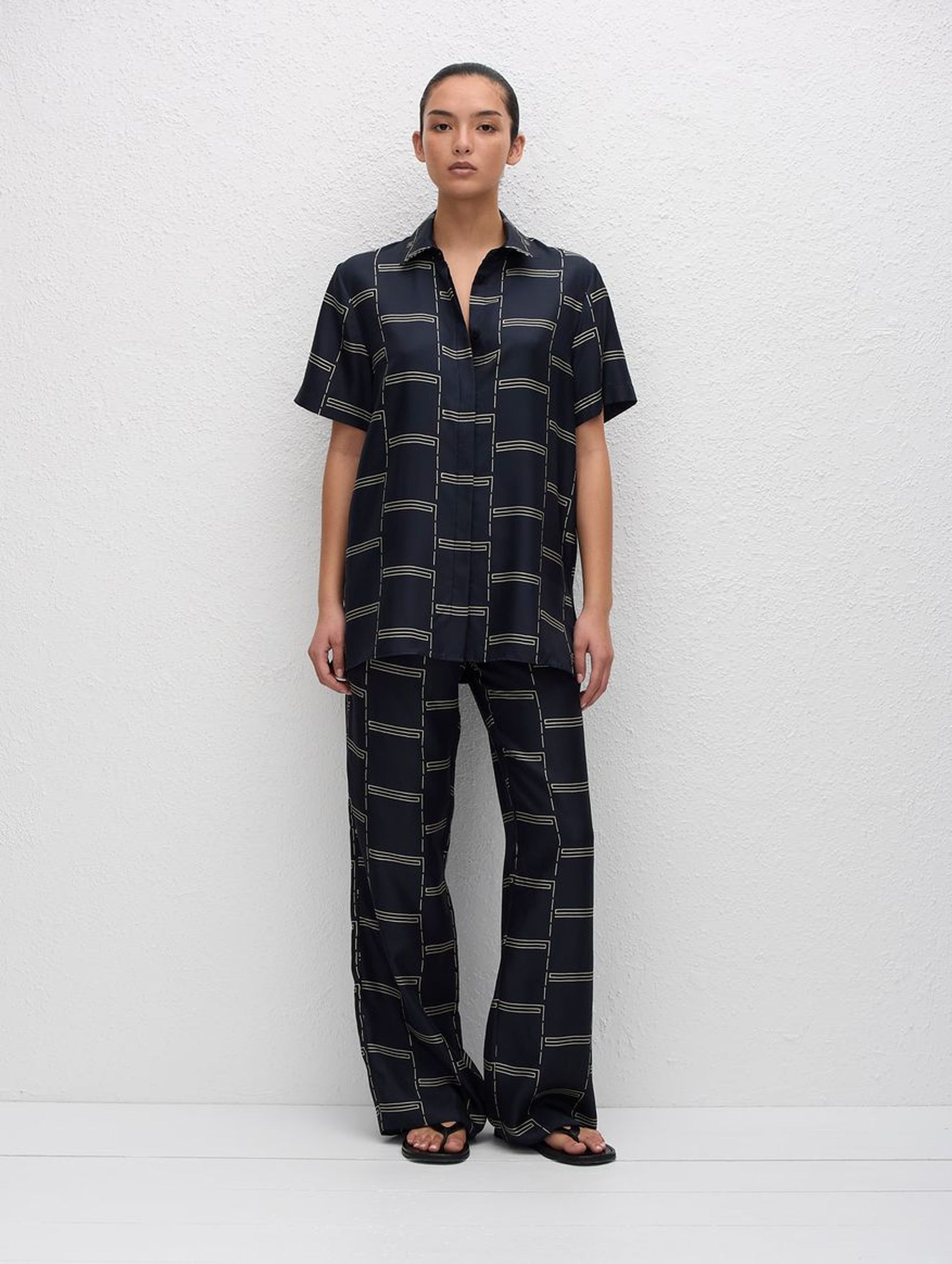 Twill Short Sleeve Shirt in Bamboo