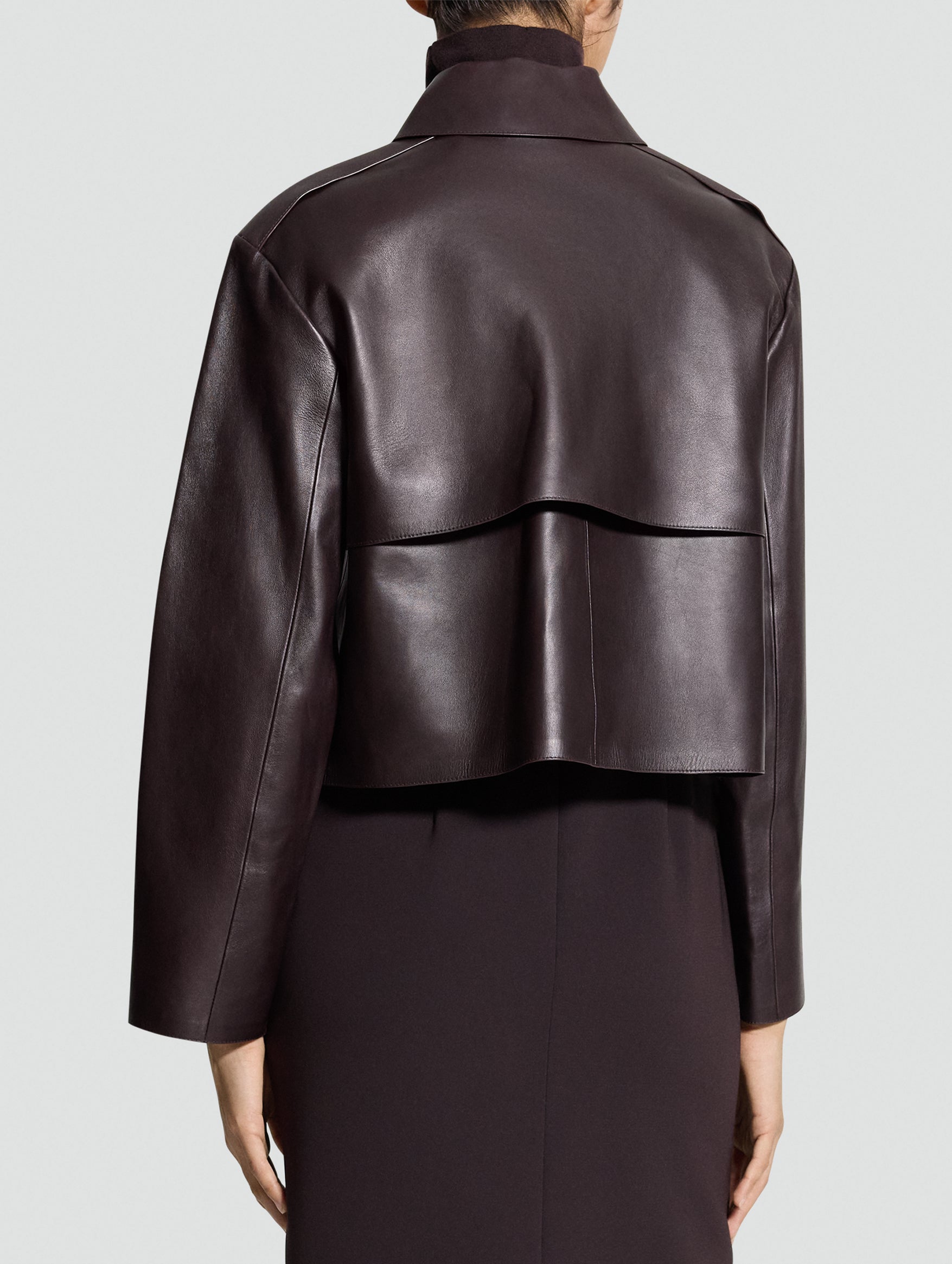 Sleek Crop Trench in Cacao