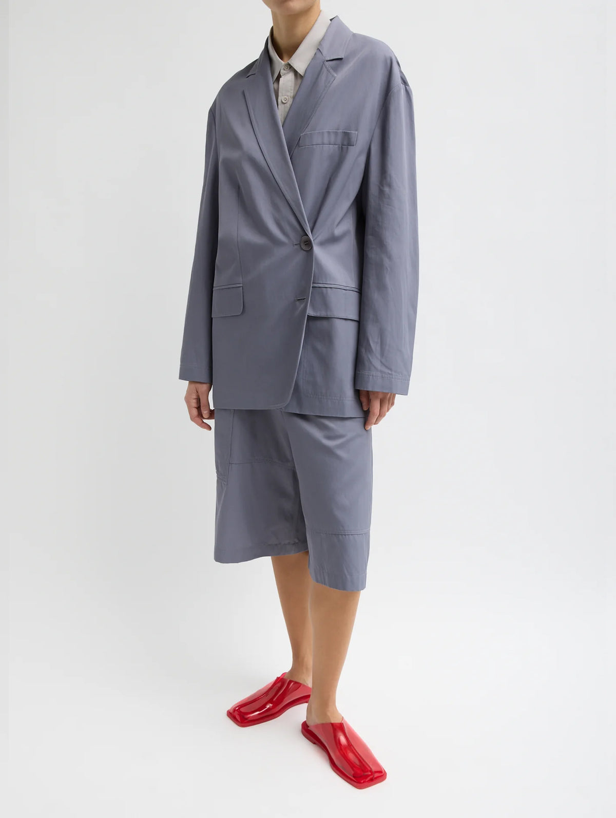 Drapey Suiting Liam Blazer in Deep Violet