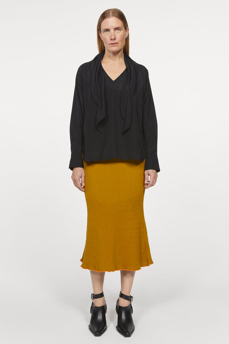 Doris Blouse in Black