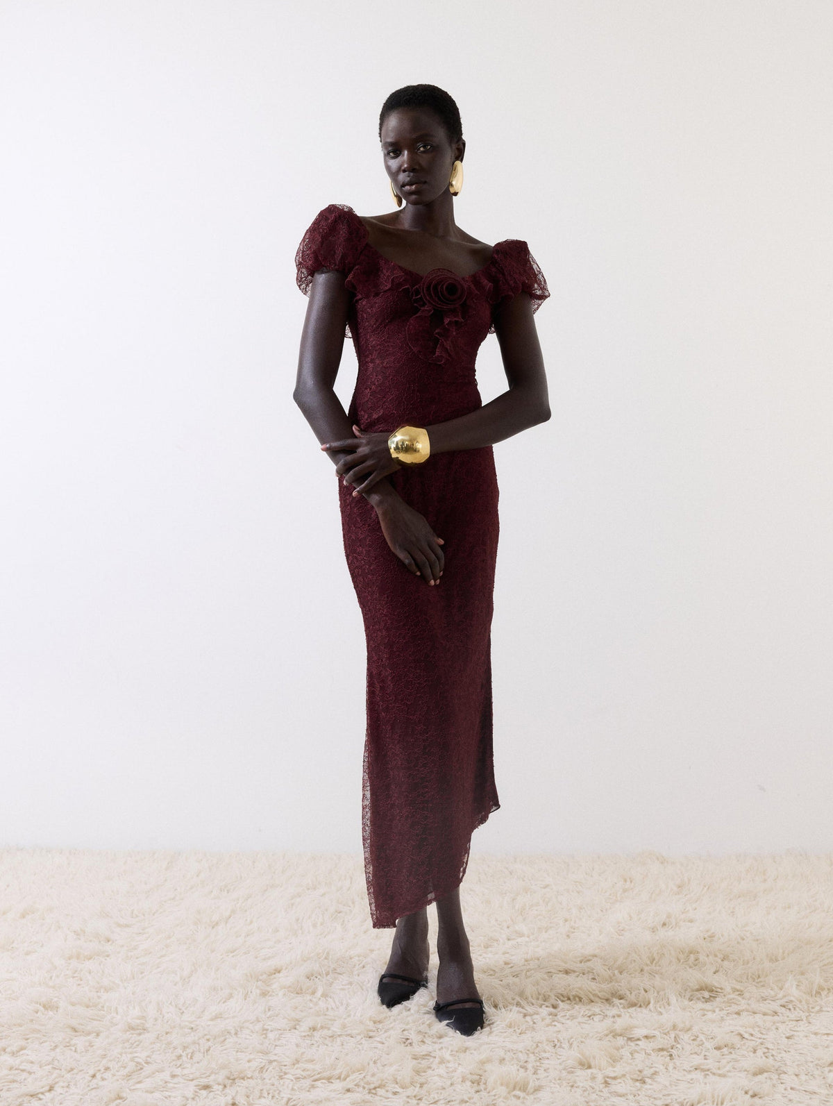 Eden Lace Midi Dress in Earth