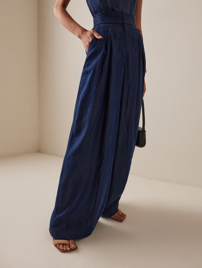 Esencia Denim Trousers in Navy