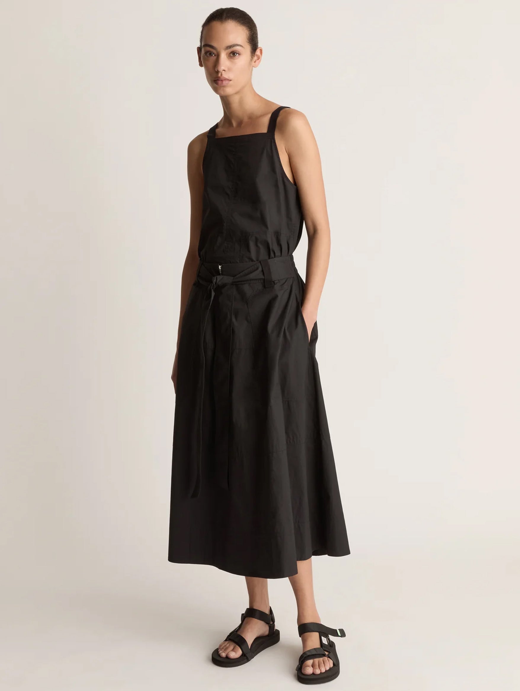 LM Poplin Flare Skirt in Black