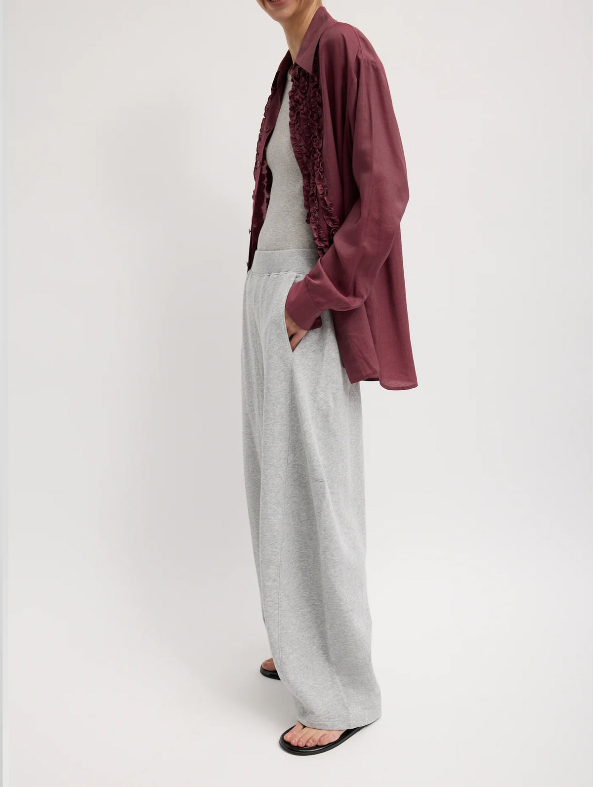 Light Weight Sweatshirting Regular Winslow Pant in Heather Grey