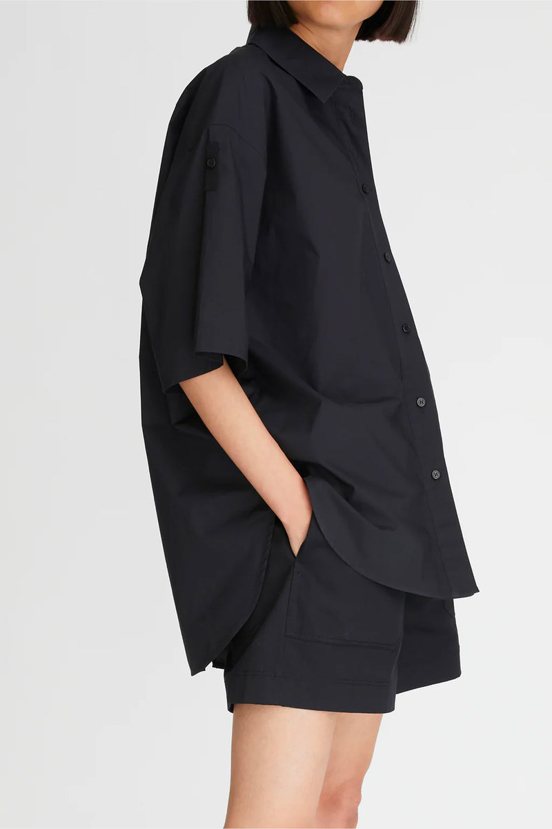 LM Poplin SS Shirt in Black