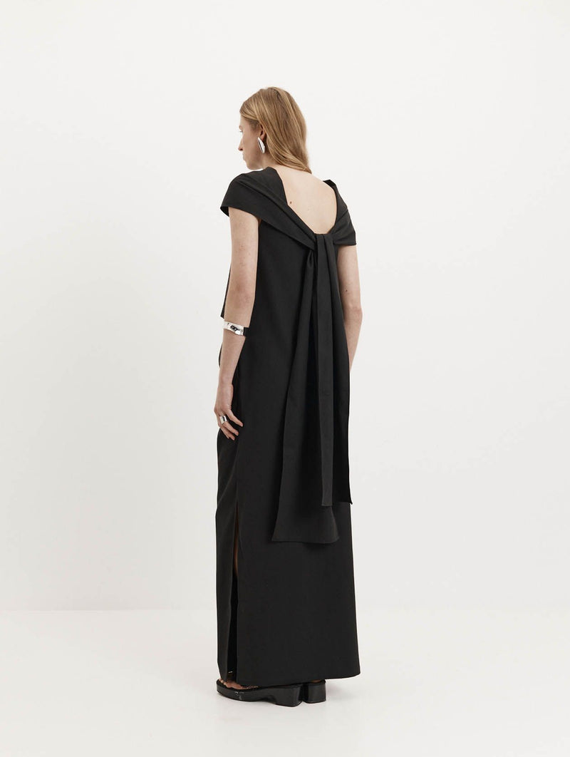 Laro Dress in Black