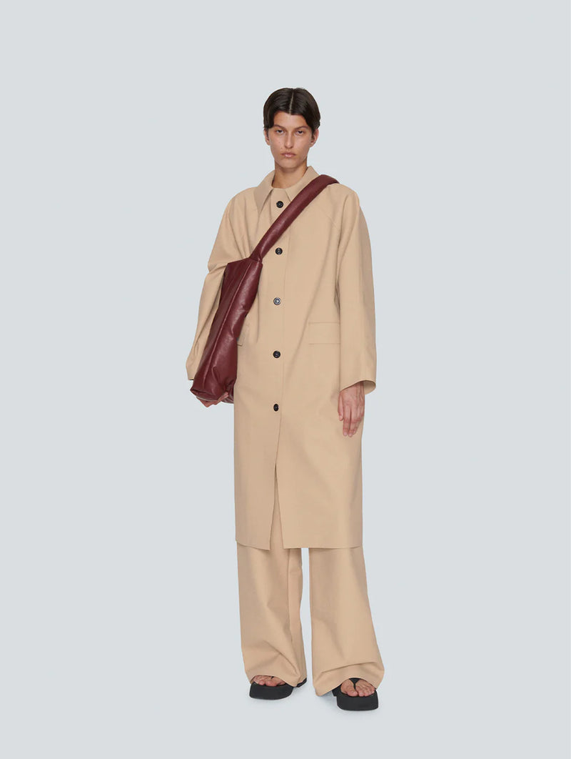 Original Below Rubber Coat in Latte