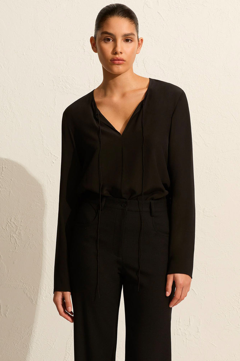 Popover Tie Blouse in Black