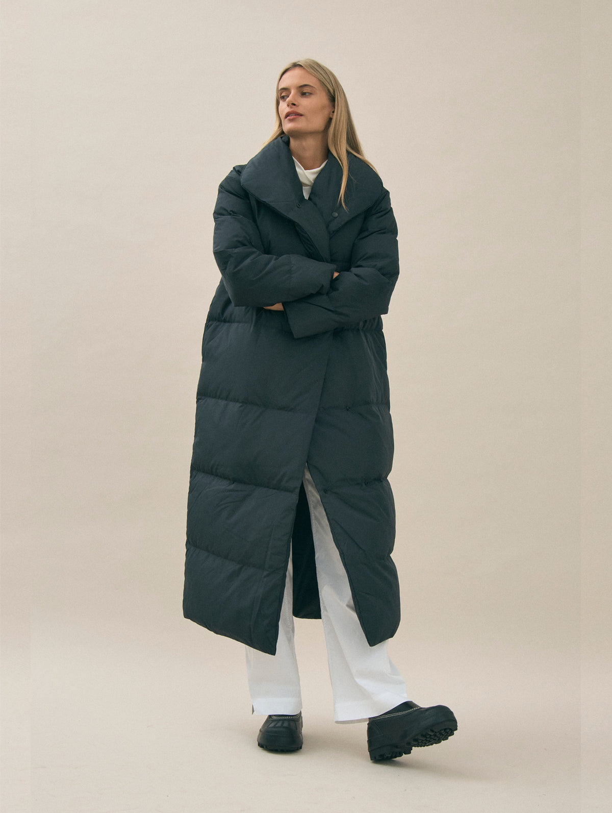 The Puffer Coat in Black