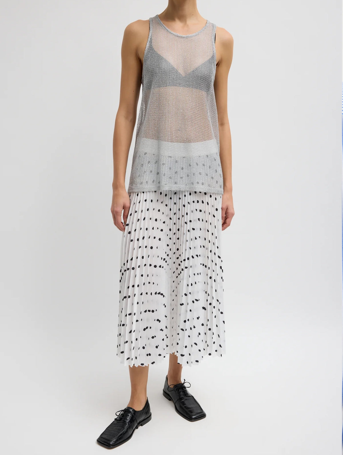 Scribble Dot Print Pull On Pleated Skirt in White and Black Multi