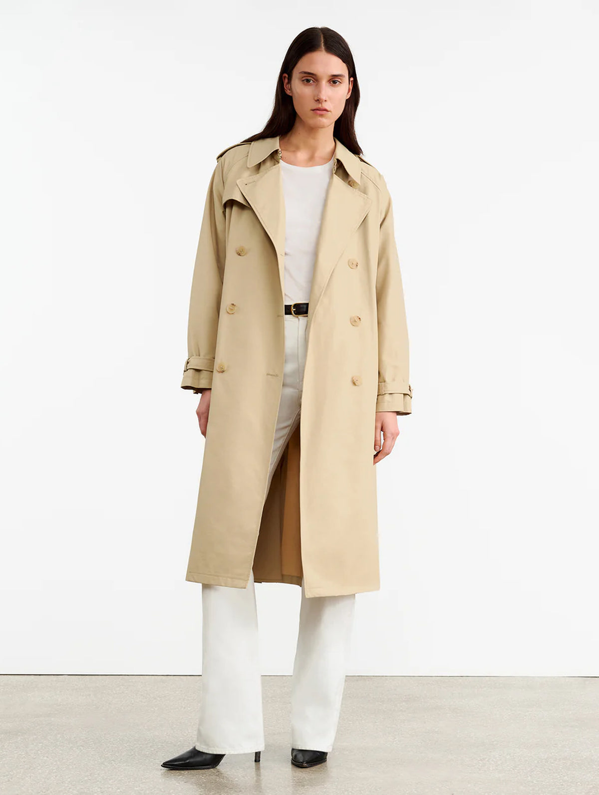 Tanner Trench Coat in Khaki