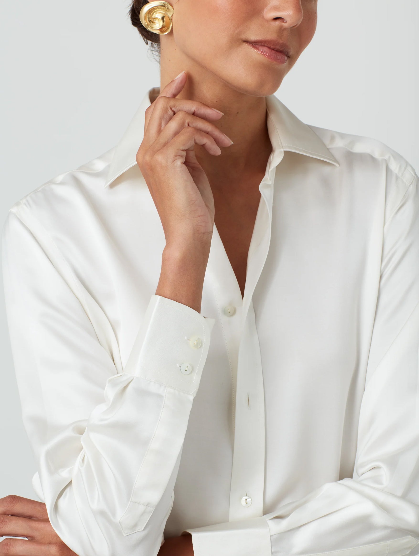 The Boyfriend Silk Shirt in Pearl