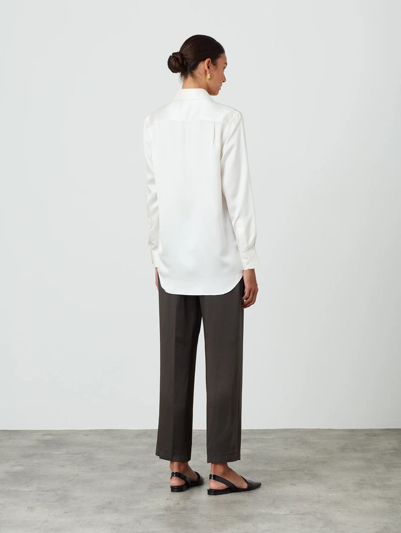 The Boyfriend Silk Shirt in Pearl