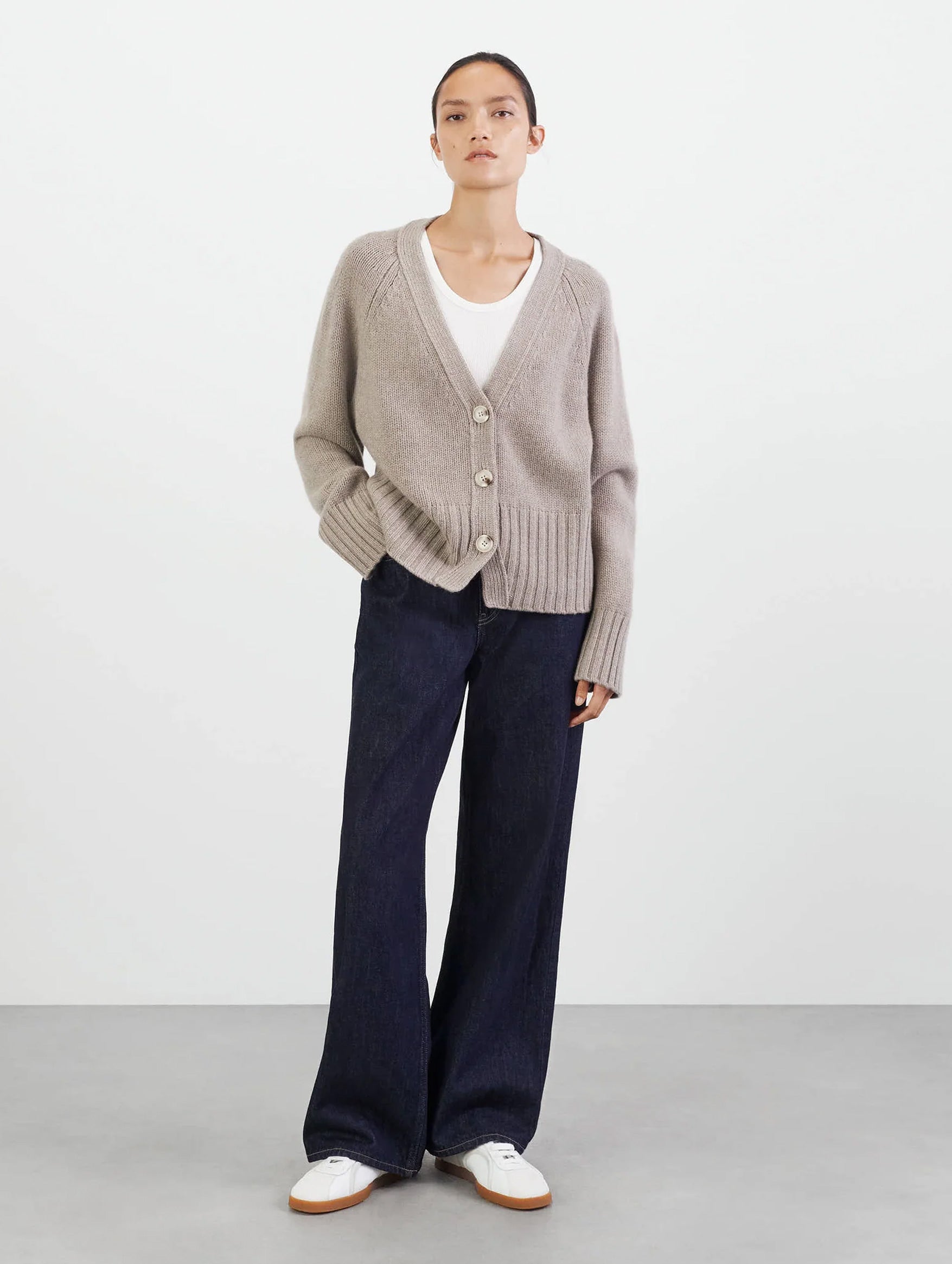 V Neck Cashmere Cardigan in Greige
