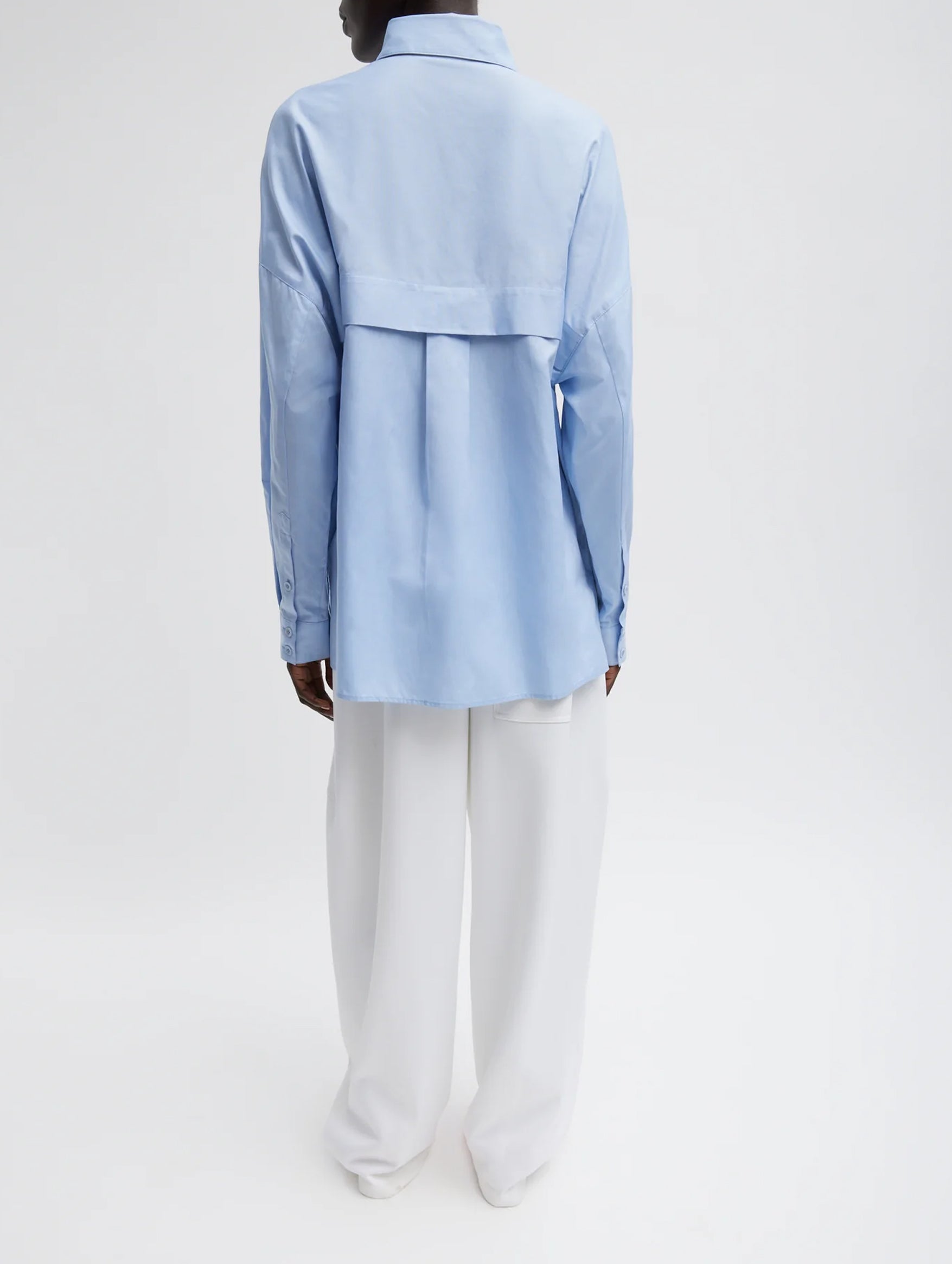 Oxford Crest Gabe Oversized Shirt in Light Blue