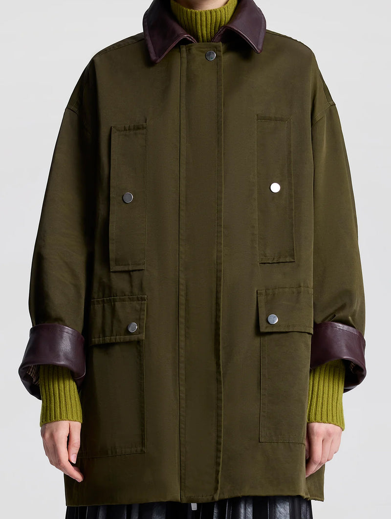 Theo Oil Cloth Jacket in Military