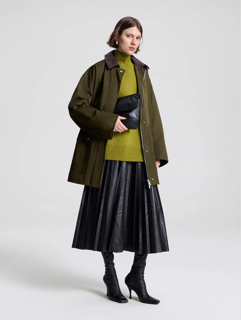 Theo Oil Cloth Jacket in Military